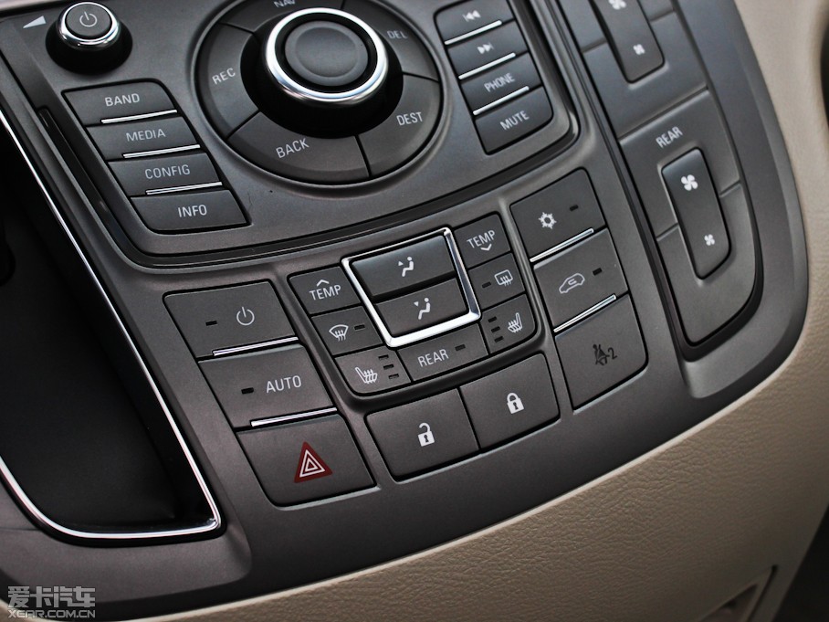 2013eGL8 ES 3.0L GTŰ