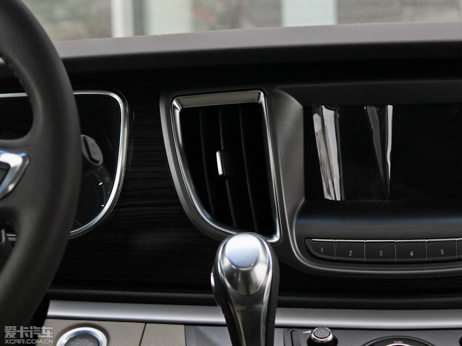 2013eGL8 ES 3.0L GTŰ