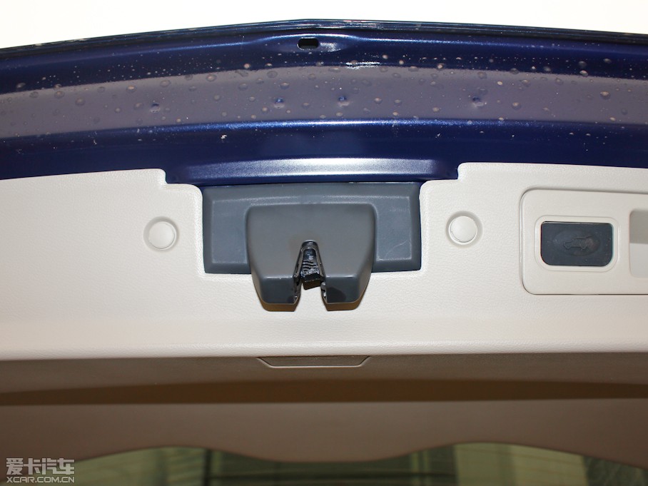 2013��e��GL8 ES��� 3.0L XT��Ş��