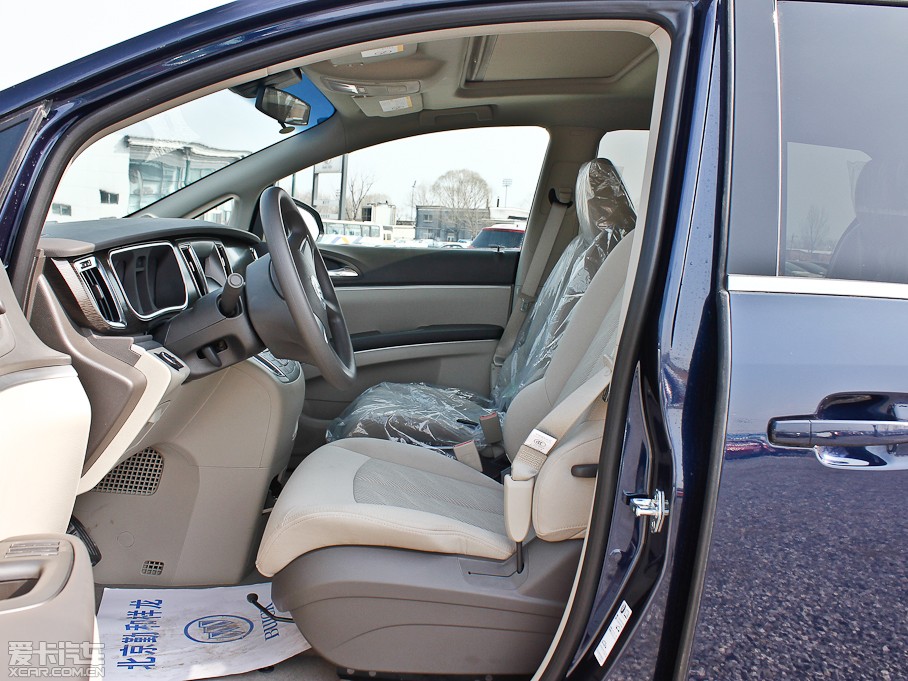 2013GL8 ES½ 2.4L CTʰ