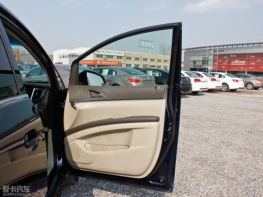 2013eGL8 ES 2.4L CTm