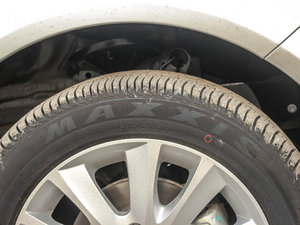 2013款1.5L 手动尊享型 轮胎品牌