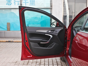 2013款1.6T 自动精英运动型 驾驶位车门