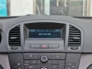 2013款1.6T 自动精英运动型 空调出风口