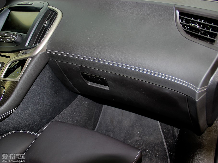 2013Խ 3.0L SIDI V6Ş