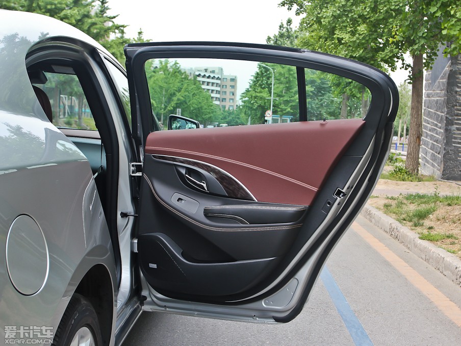 2013Խ 3.0L SIDI V6Ş