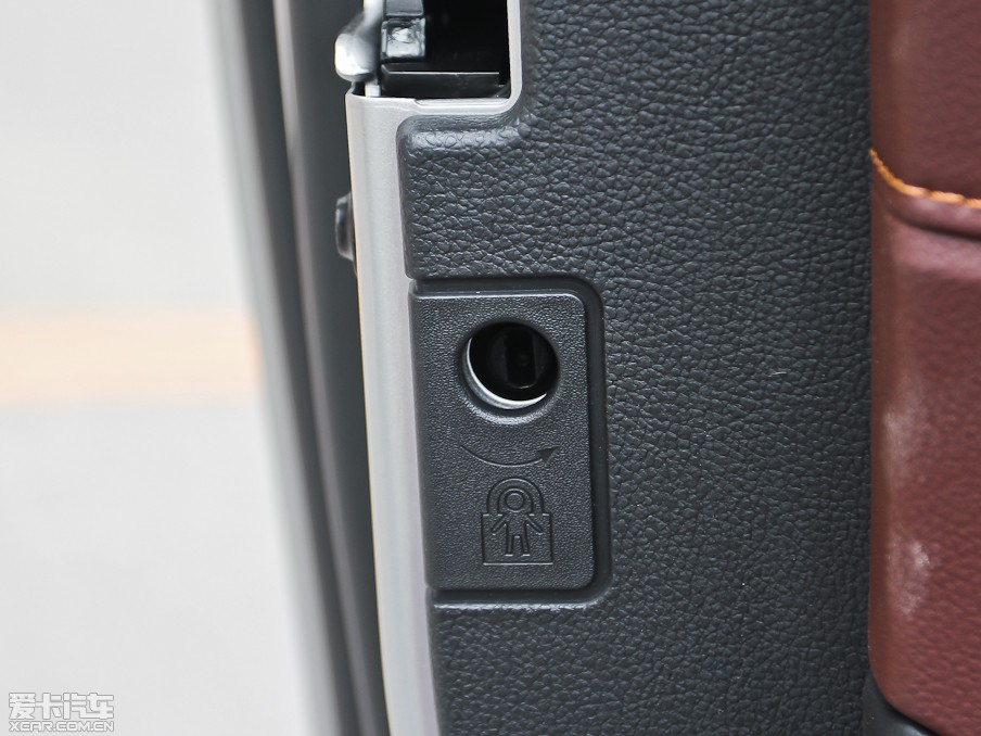 2013Խ 3.0L SIDI V6Ş