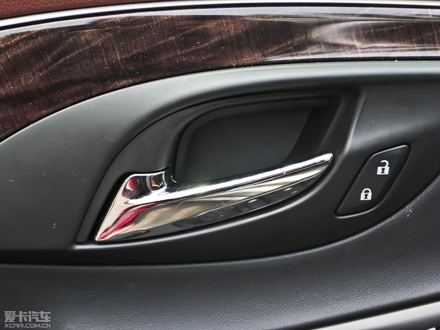 2013Խ 3.0L SIDI V6Ş