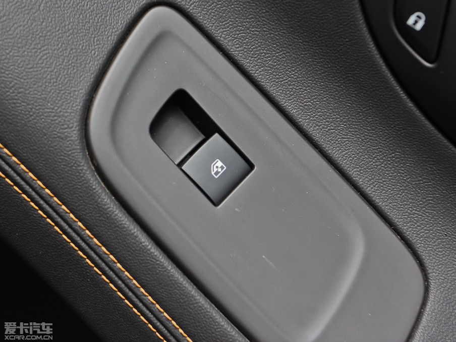 2013Խ 3.0L SIDI V6Ş