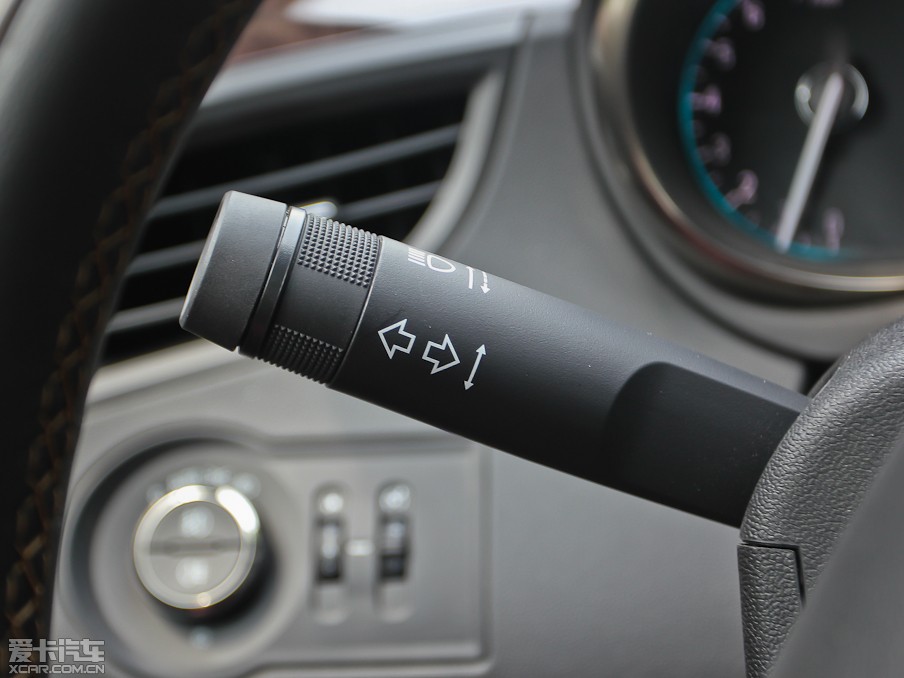 2013Խ 3.0L SIDI V6Ş