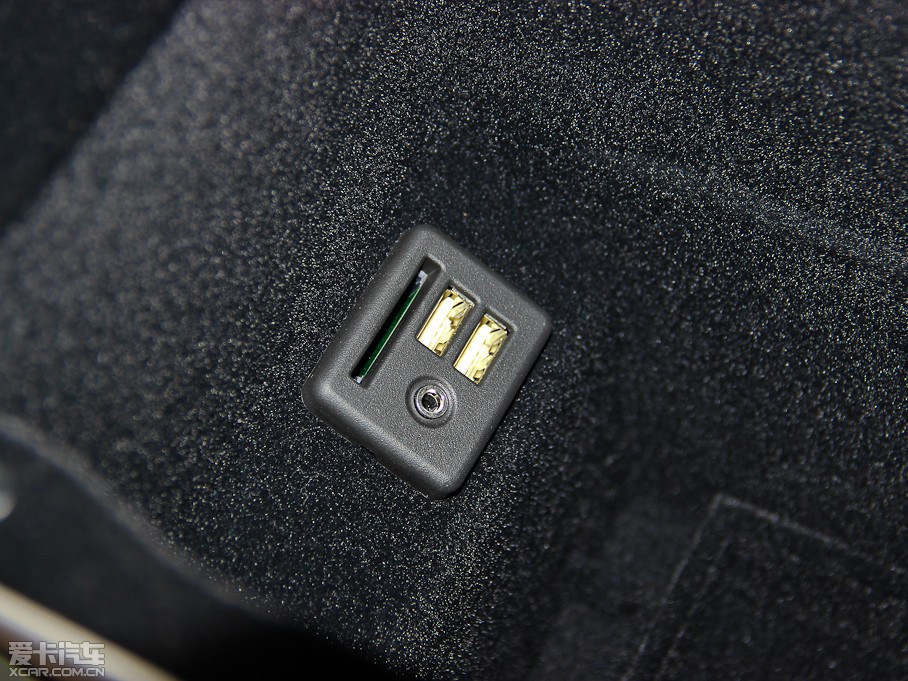 2013���Խ 2.0T SIDI��Ӣ���g(sh��)��