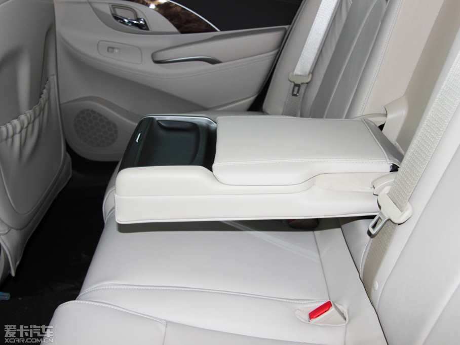 2013���Խ 2.4L SIDI�I(l��ng)�����m��