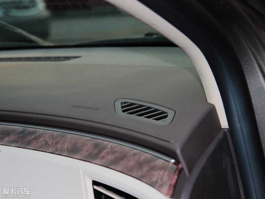 2013���Խ 2.4L SIDI�I�����m��