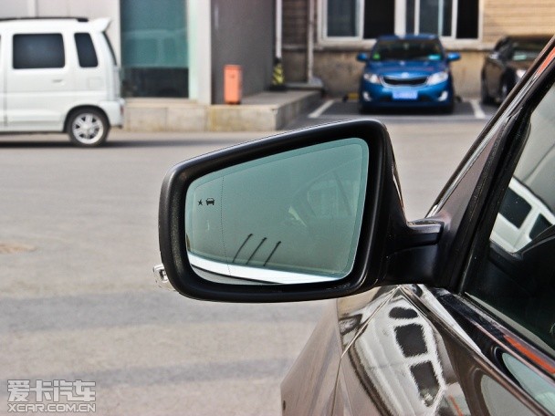 上海通用別克2013款君越