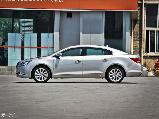 上海通用別克2013款君越