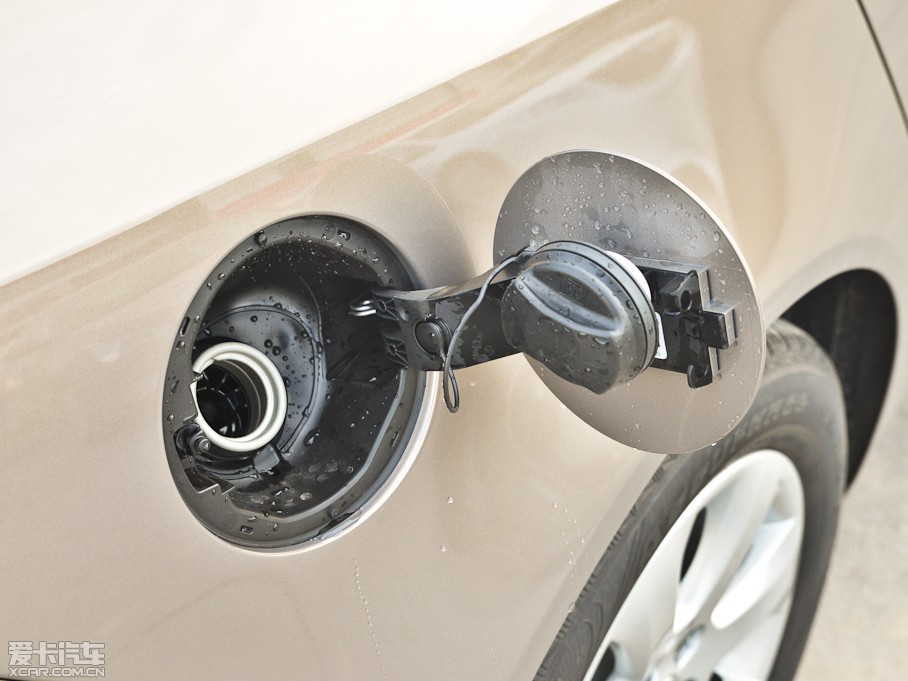 2014 2.0L Ԅ(dng)I(lng)ȕr(sh)