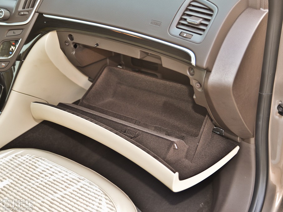 2014 2.0L Ԅ(dng)I(lng)ȕr(sh)