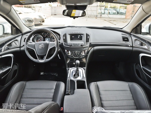 上海通用別克2014款君威