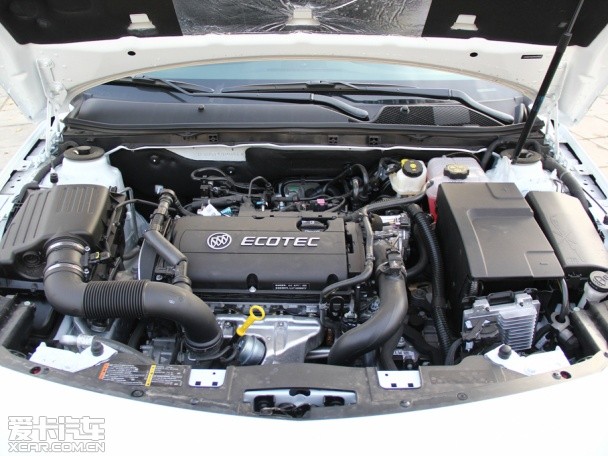 上海通用別克2014款君威