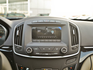 2014款2.0L 自动领先时尚型 空调出风口