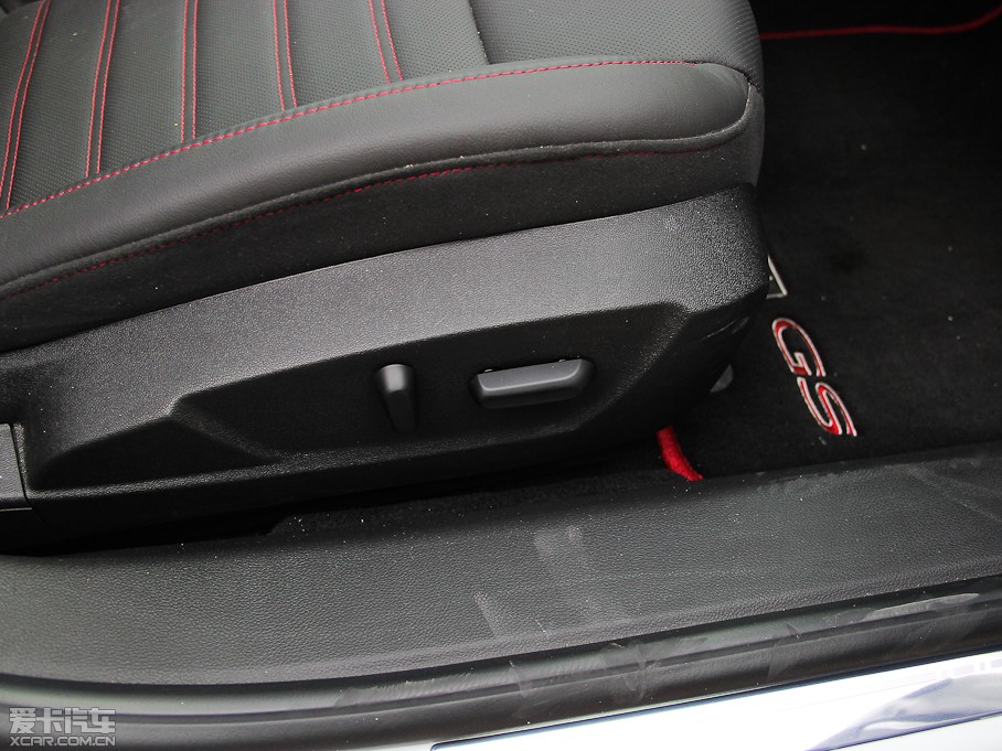 2014�����GS 2.0T �v���\�Ӱ�