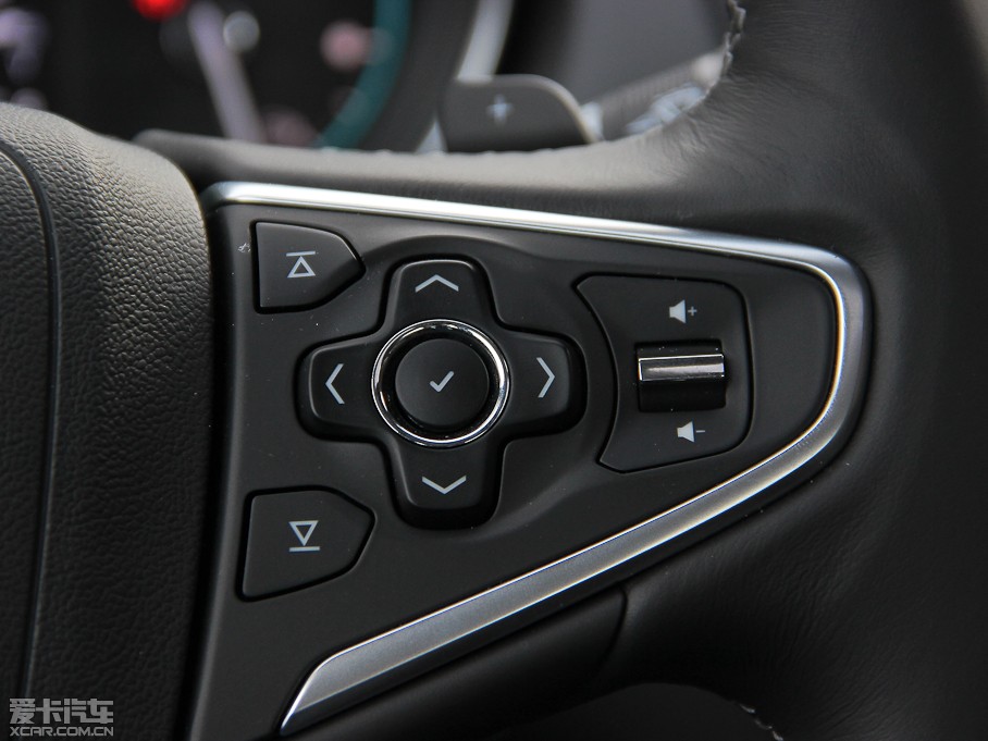 2014�����GS 2.0T �v���\�Ӱ�