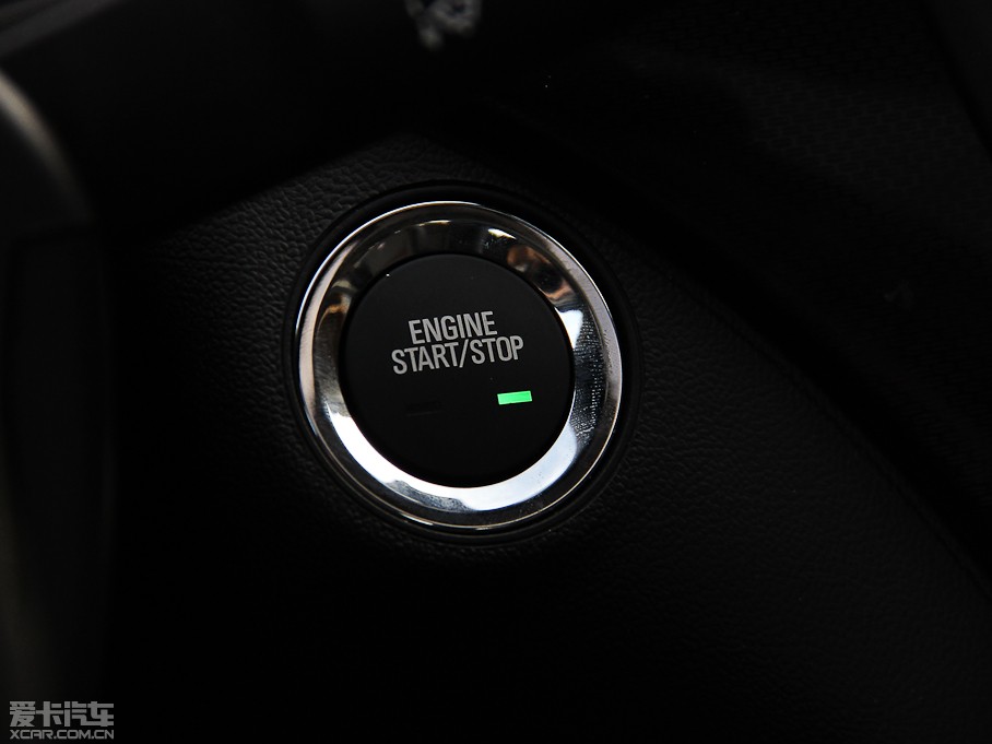 2014�����GS 2.0T �v���\�Ӱ�