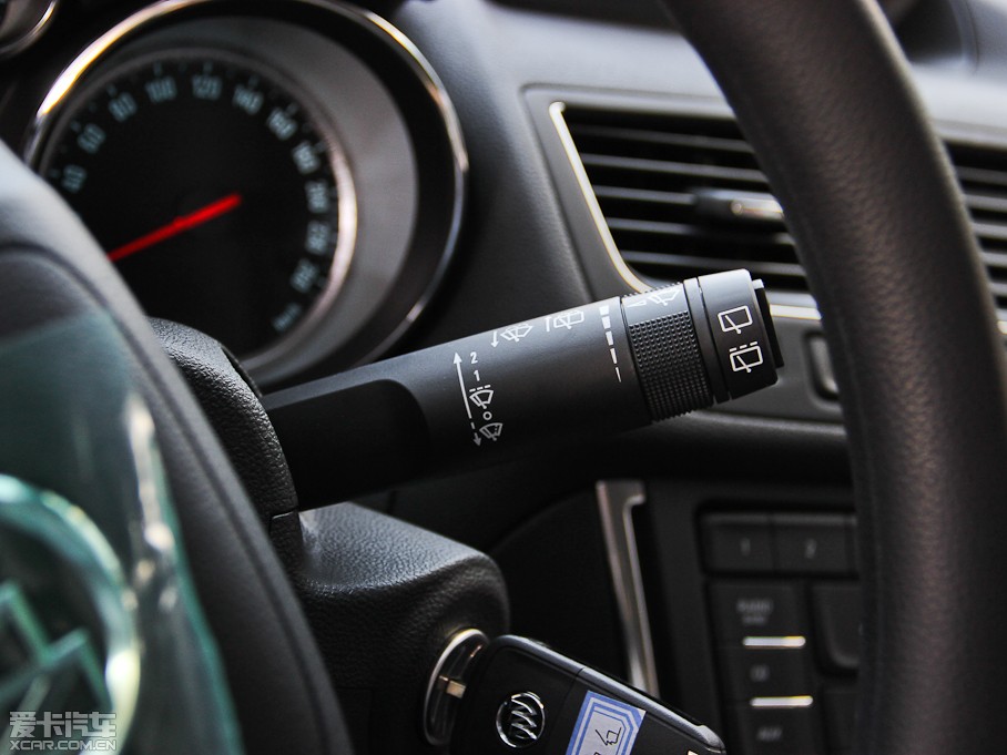 2014����� 1.4T �ԄӃ�򌶼�о�Ӣ��