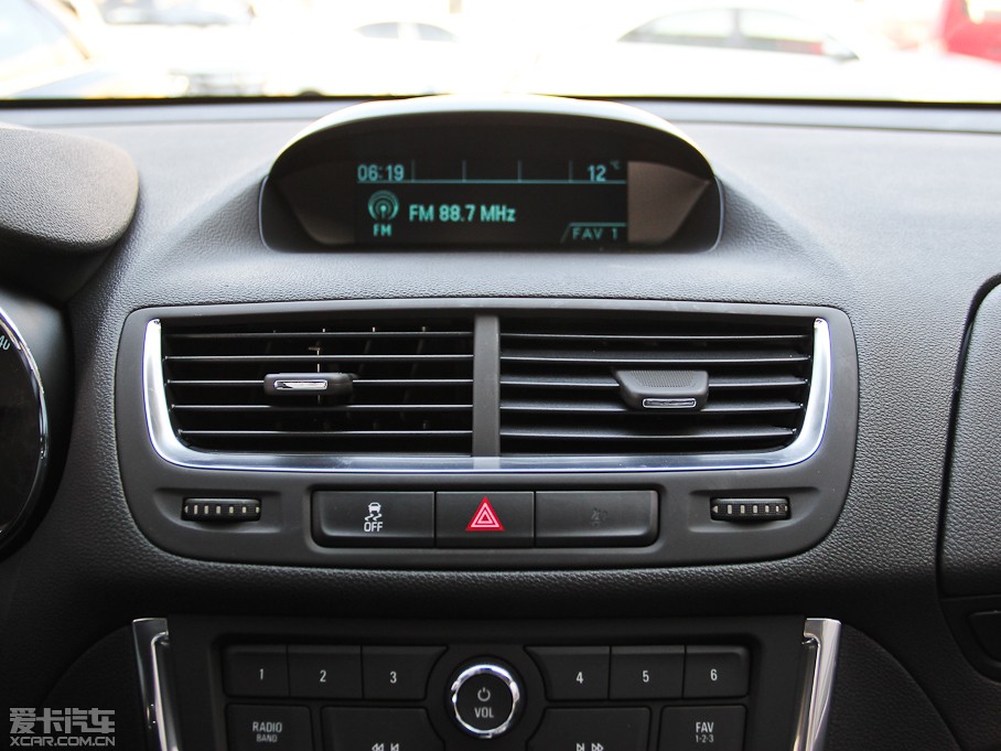 2014����� 1.4T �ԄӃ��(q��)���о�Ӣ��