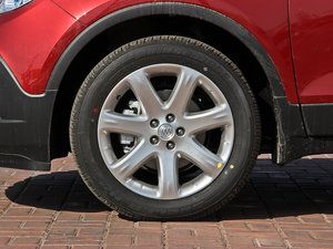 2014款1.4T 自动两驱都市精英型 轮圈