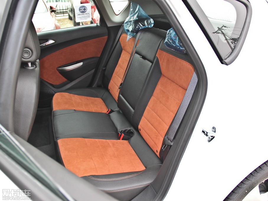 2014��Ӣ��XT 1.6T �r���\����