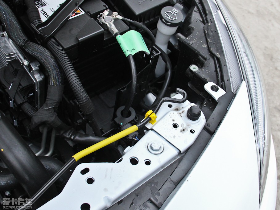 2014��Ӣ��XT 1.6T �r���\����