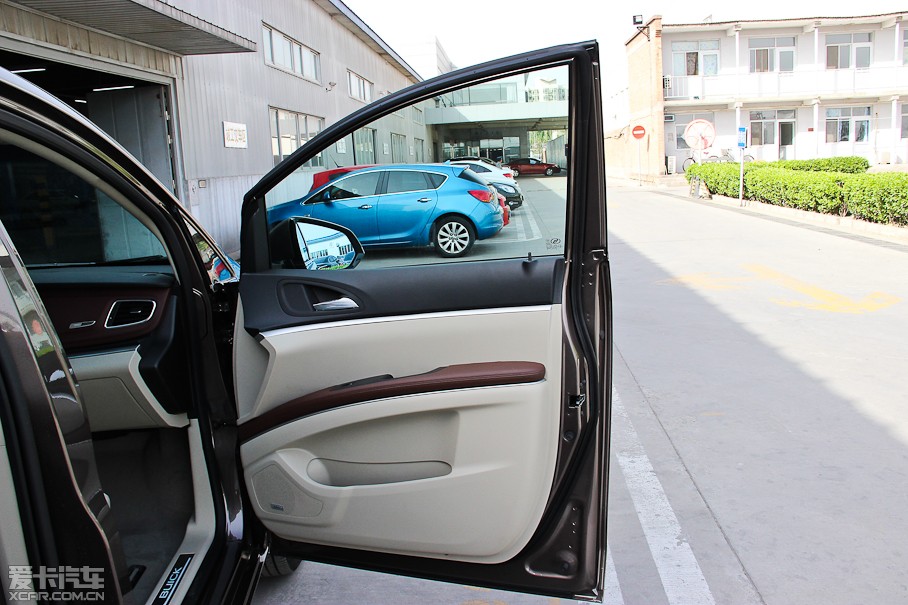 2014eGL8 ES 3.0L XTŞ