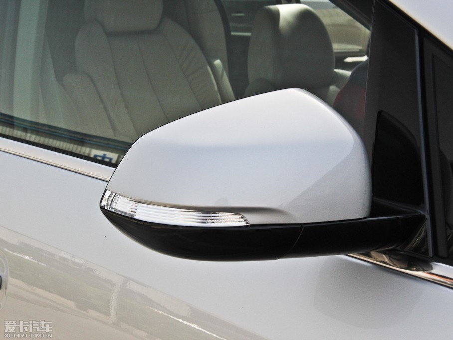 2014eGL8 ES 3.0L GTŰ