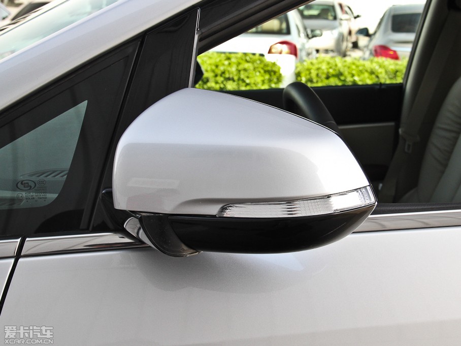 2014eGL8 ES 3.0L GTŰ