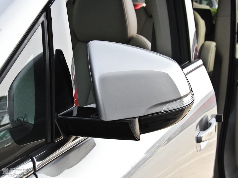 2014eGL8 ES 3.0L GTŰ