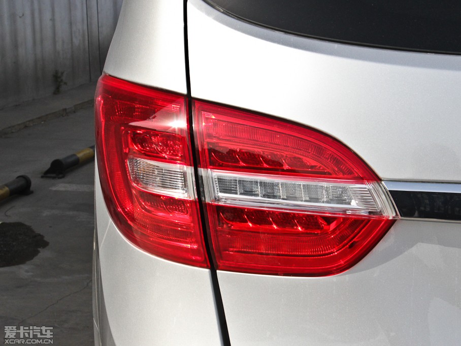 2014eGL8 ES 3.0L GTŰ