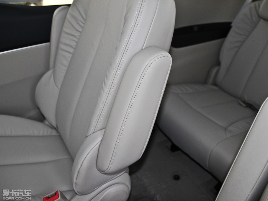 2014eGL8 ES 3.0L GTŰ