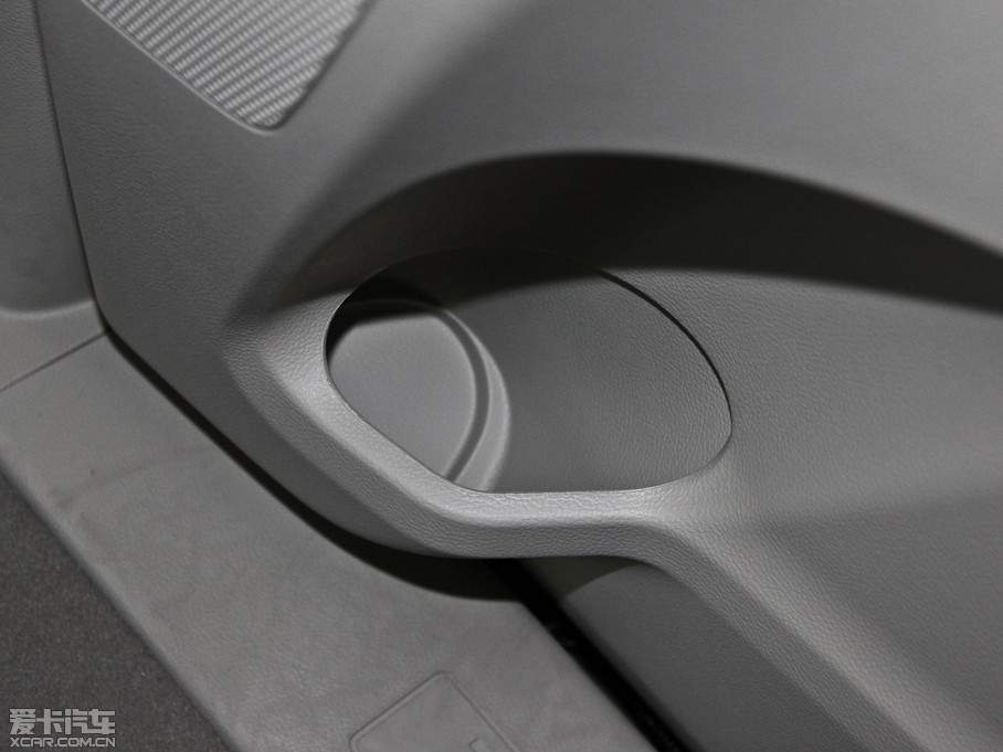 2014eGL8 ES 3.0L GTŰ