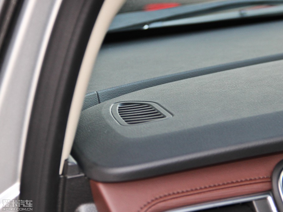 2014eGL8 ES 3.0L GTŰ