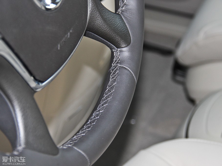 2014eGL8 ES 3.0L GTŰ