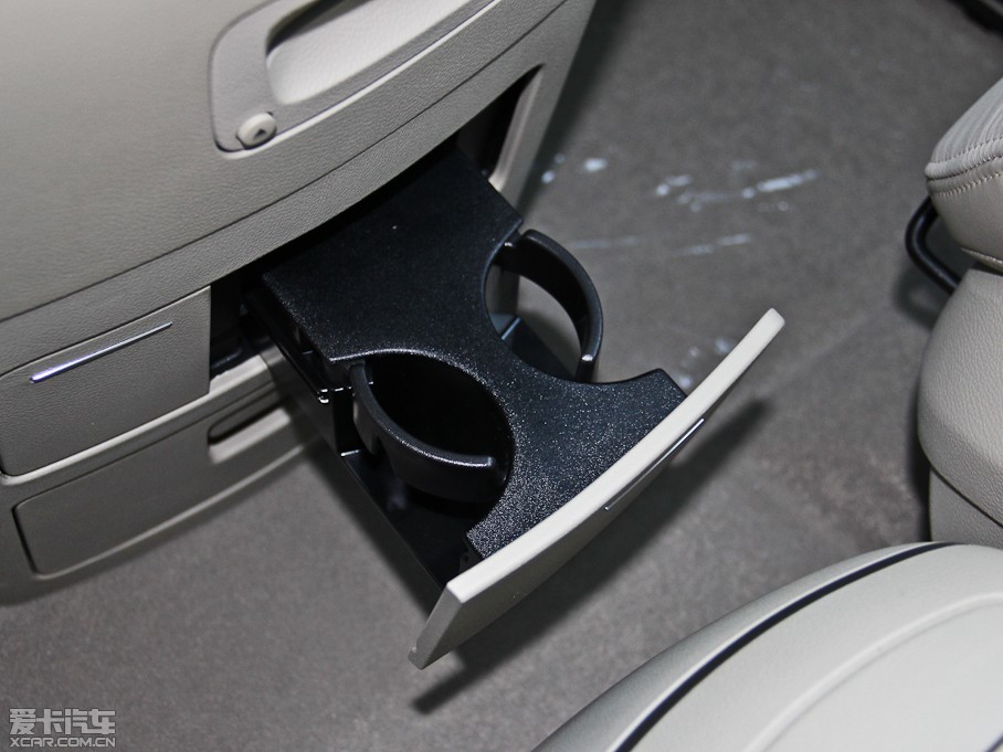 2014eGL8 ES 3.0L GTŰ