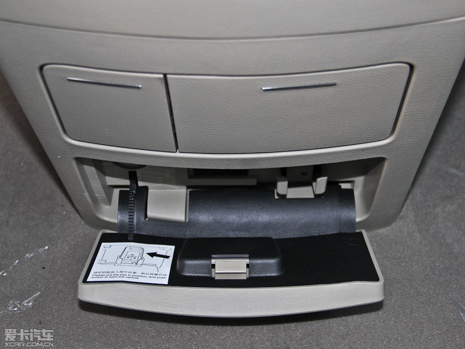 2014eGL8 ES 3.0L GTŰ