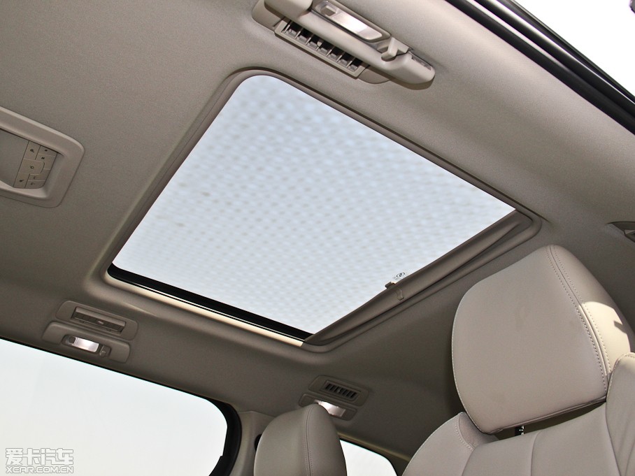 2014eGL8 ES 3.0L GTŰ