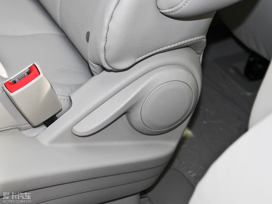 2014eGL8 ES 3.0L GTŰ