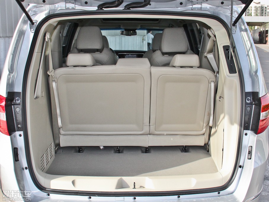 2014eGL8 ES 3.0L GTŰ