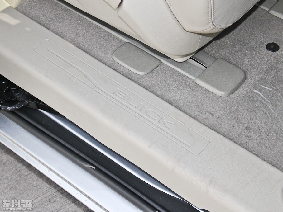 2014eGL8 ES 3.0L GTŰ