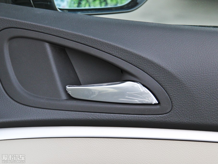 2014eGL8 ES 3.0L GTŰ