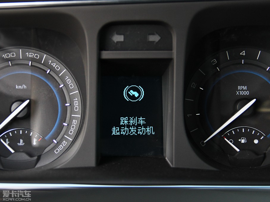 2014eGL8 ES 3.0L GTŰ