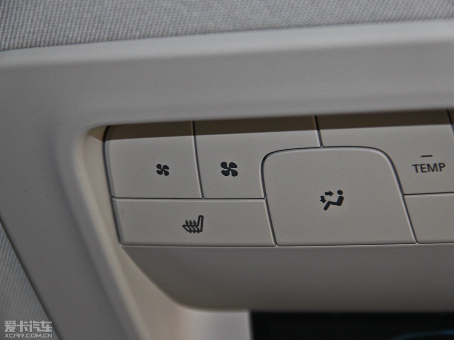 2014eGL8 ES 3.0L GTŰ